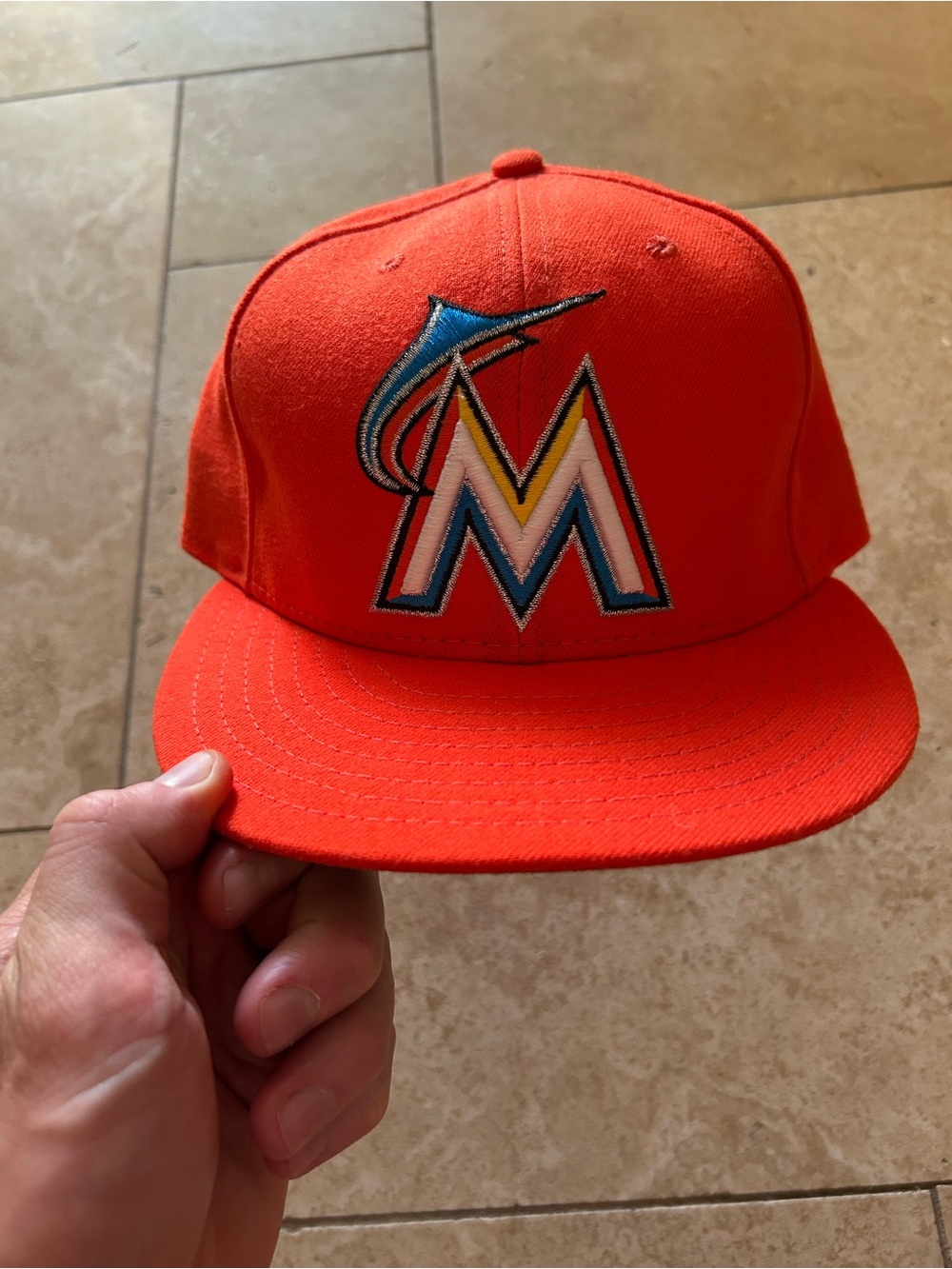 Men’s Miami Marlins New Era 59FIFTY Authentic Collection hat size 7 1/2.